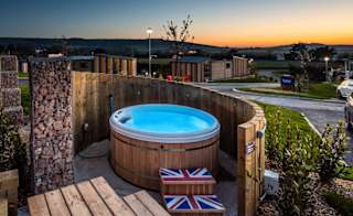 The exterior of our Exclusive Rocktar with hot tub. Book your holiday now! image