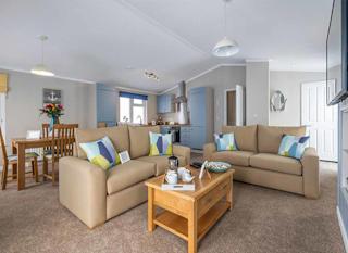 Luxury Lodge image