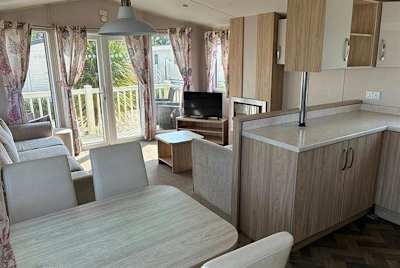 Brockenhurst image