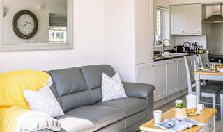 Meadow Lakeside Lodge image