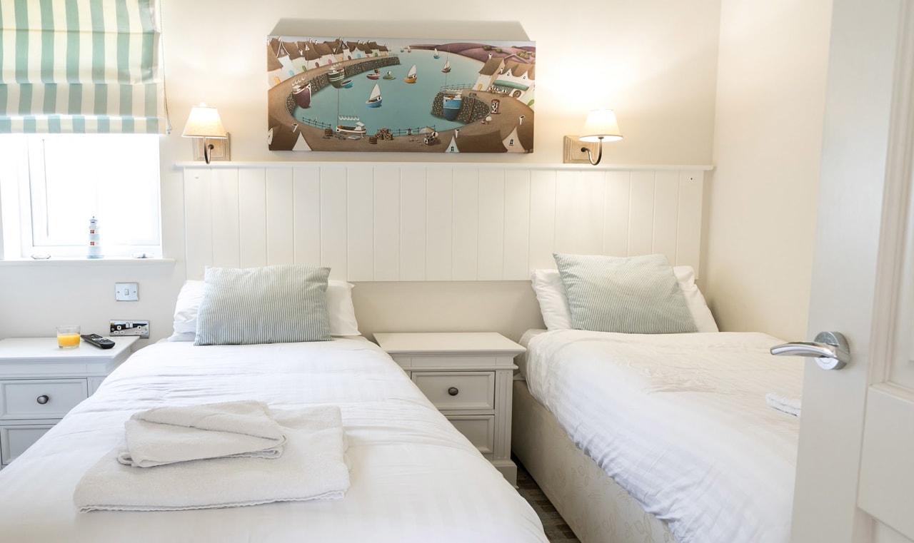 Superior Beach House image