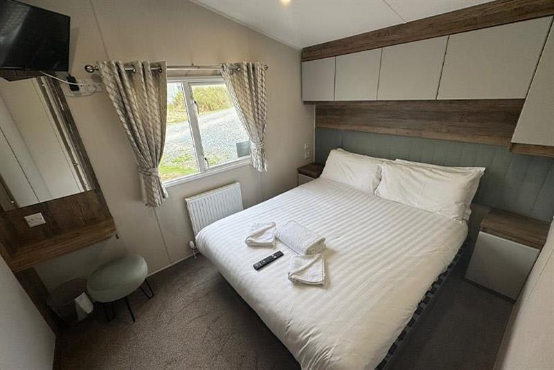 property gallery image 7