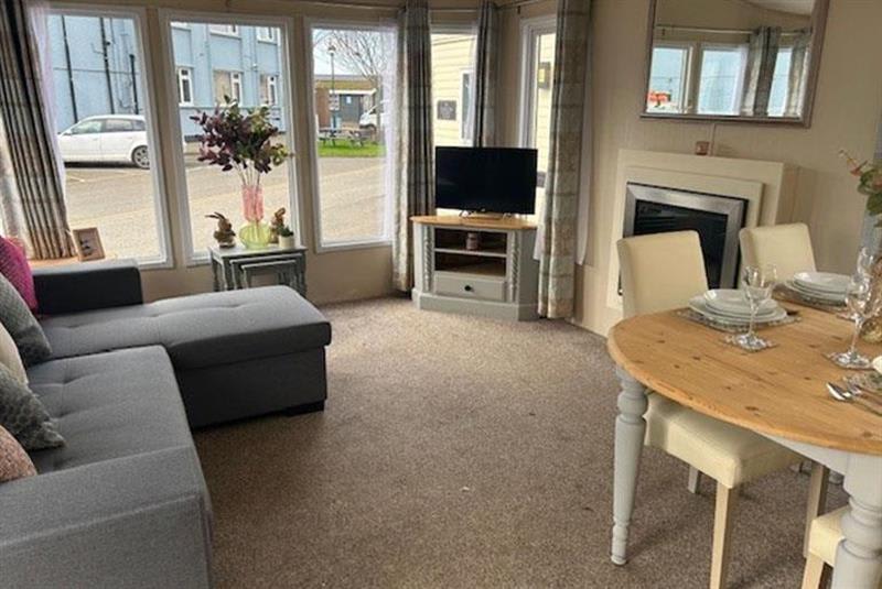 property gallery image 1