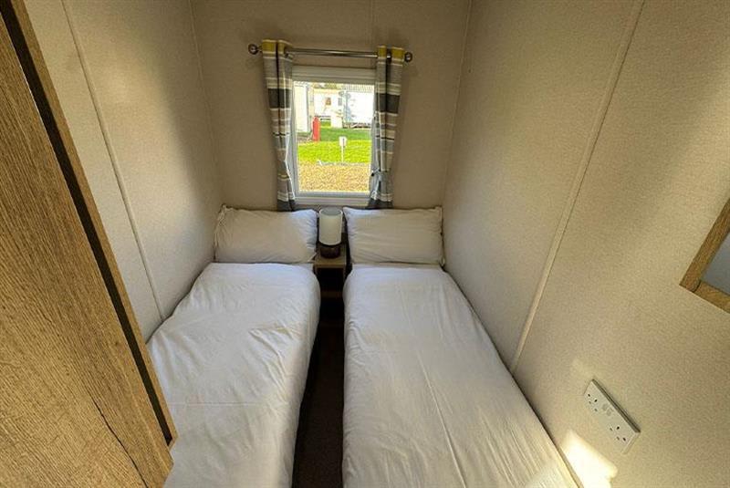 Coworth Deluxe image