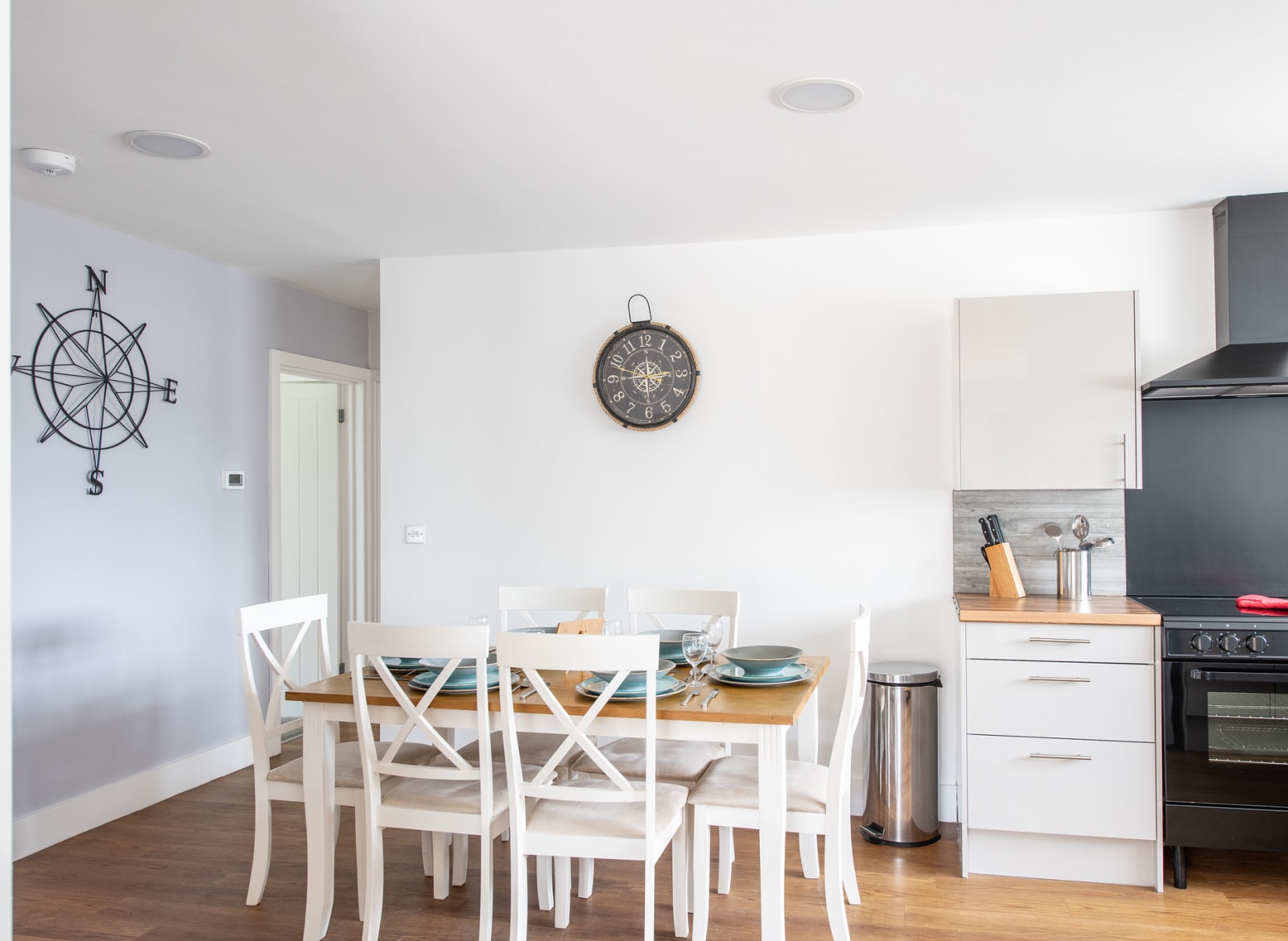 The dining area of one of our spacious static caravans at Mersea Island. Book your holiday now! image