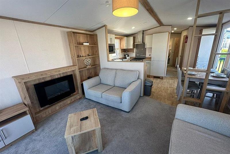 property gallery image 2