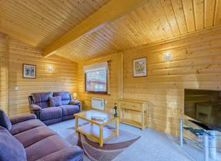 Maple Lodge image