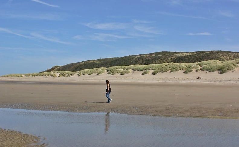 Holland-on-Sea Beach image
