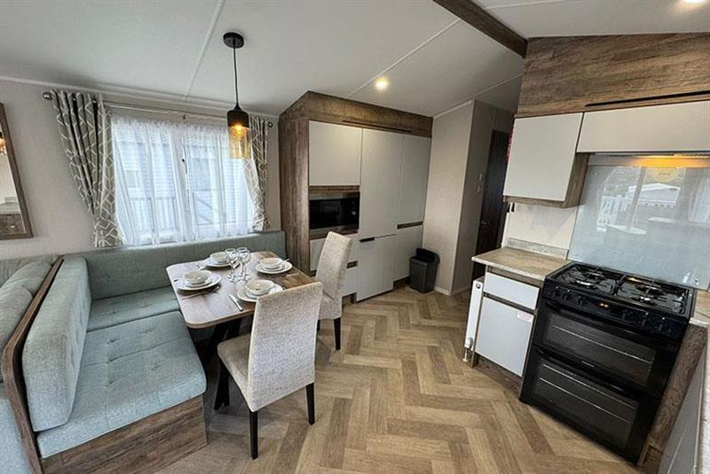 property gallery image 2