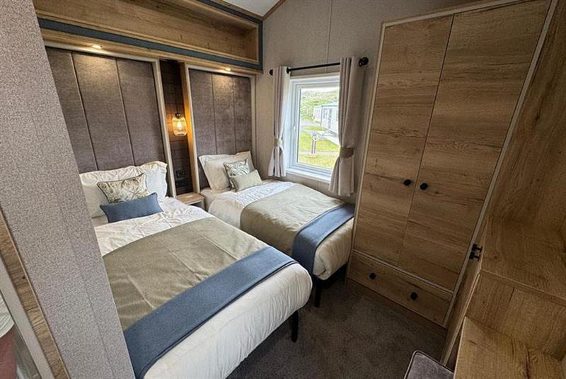 Westwood Lodge image