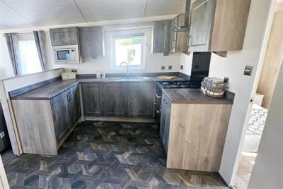 Superior Lodge image