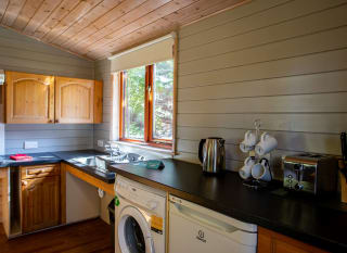 Comfort Lodge Accessible image