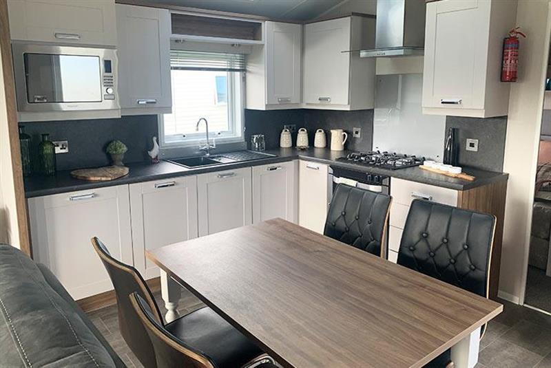 property gallery image 2