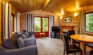 Comfort Wooden Lodge image