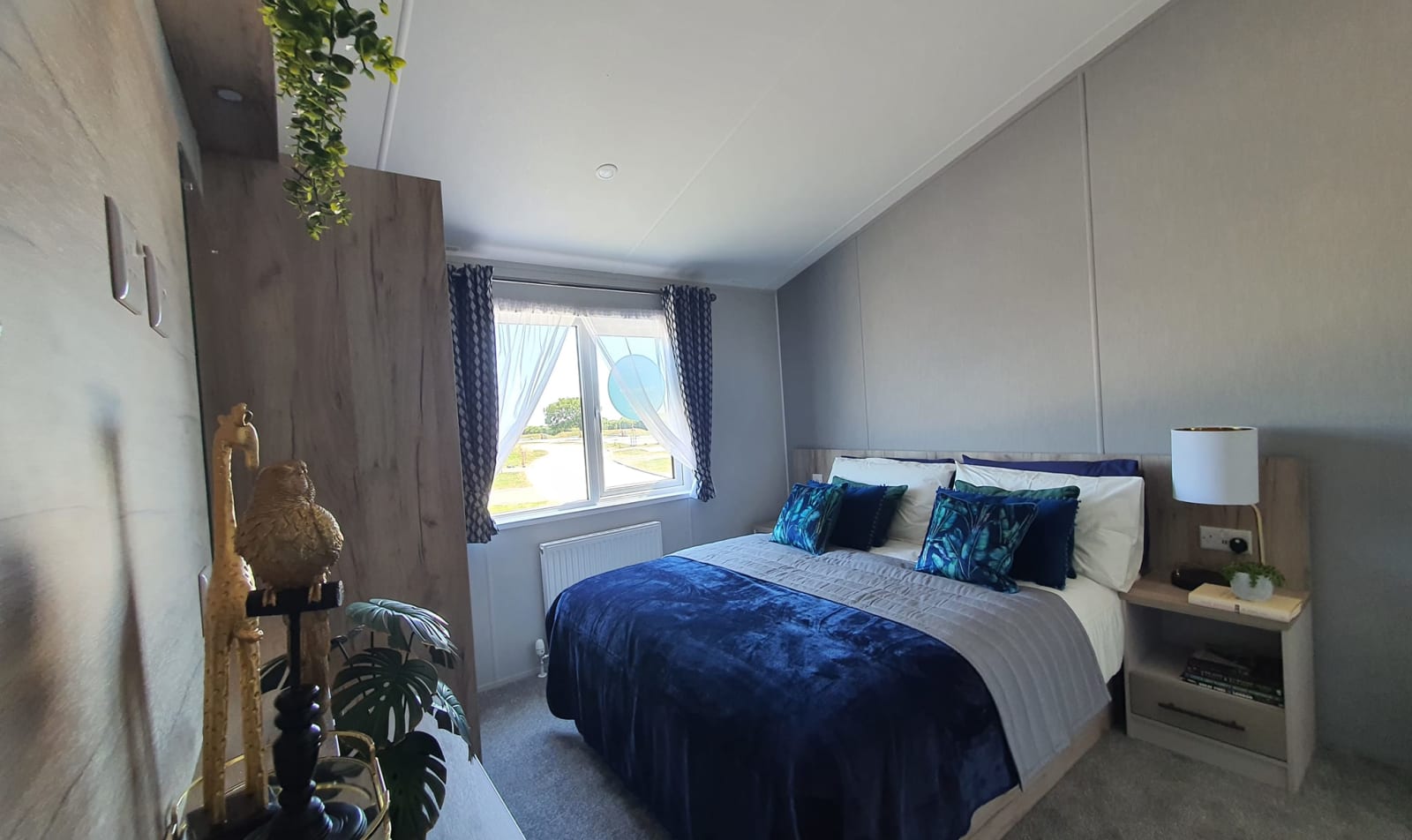 Exclusive Nature Reserve Lodge image