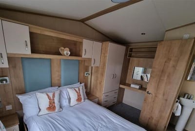 Alderley image