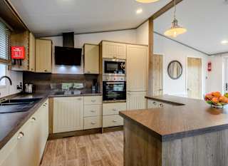 Elsham Lodge image