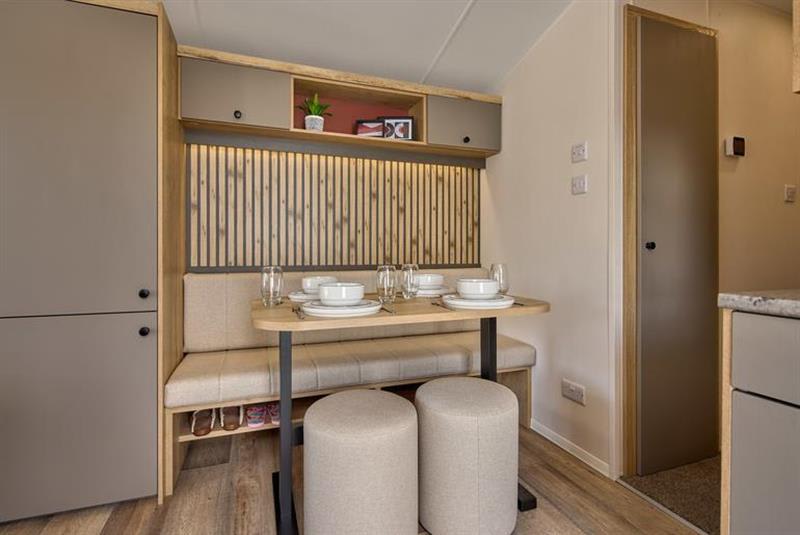 property gallery image 4