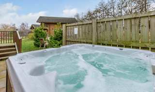 Fir Tree Waterside Lodge image