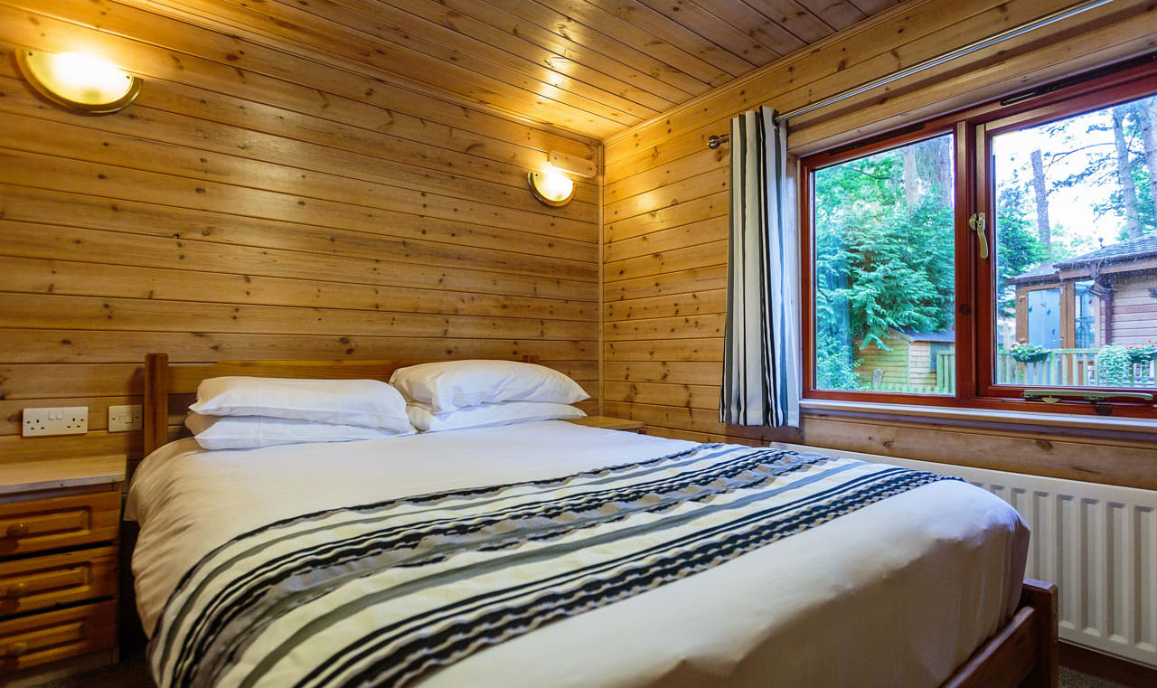 Comfort Wooden Lodge image