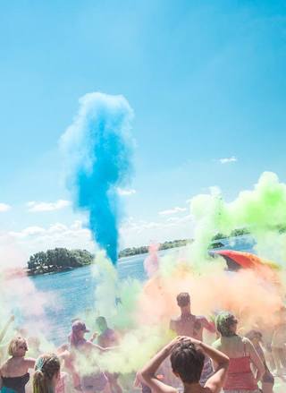 Colour Throw