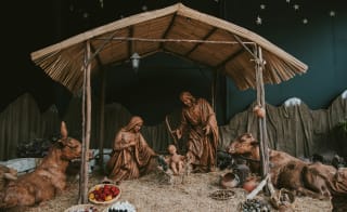 Christmas Carolling image