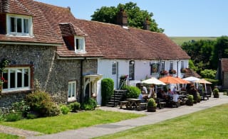 The Waterloo Arms, Lyndhurst image