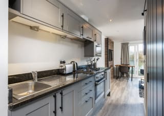 Clean and convenient kitchen