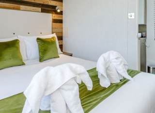 Luxury Lodge image