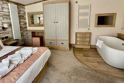 Woodland Retreat image
