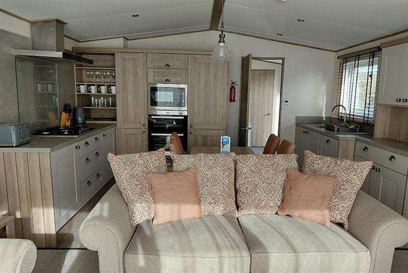 property gallery image 2