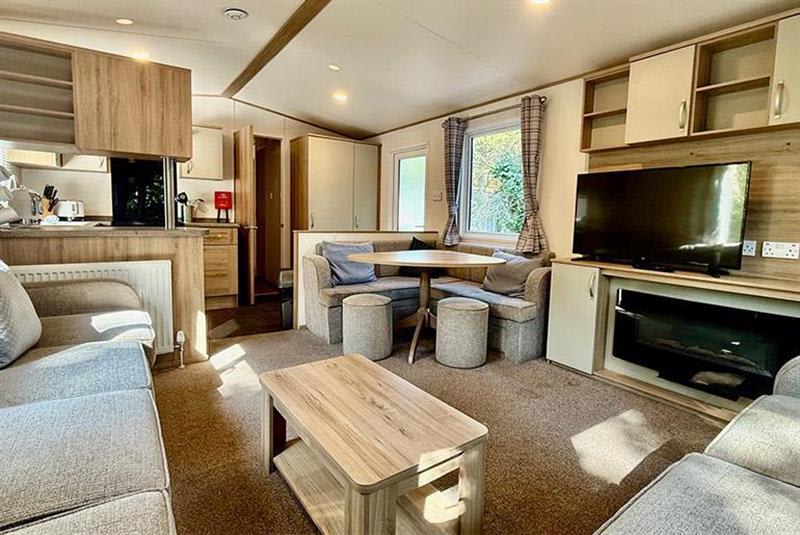 property gallery image 2