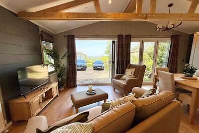 Foresters Lodge image