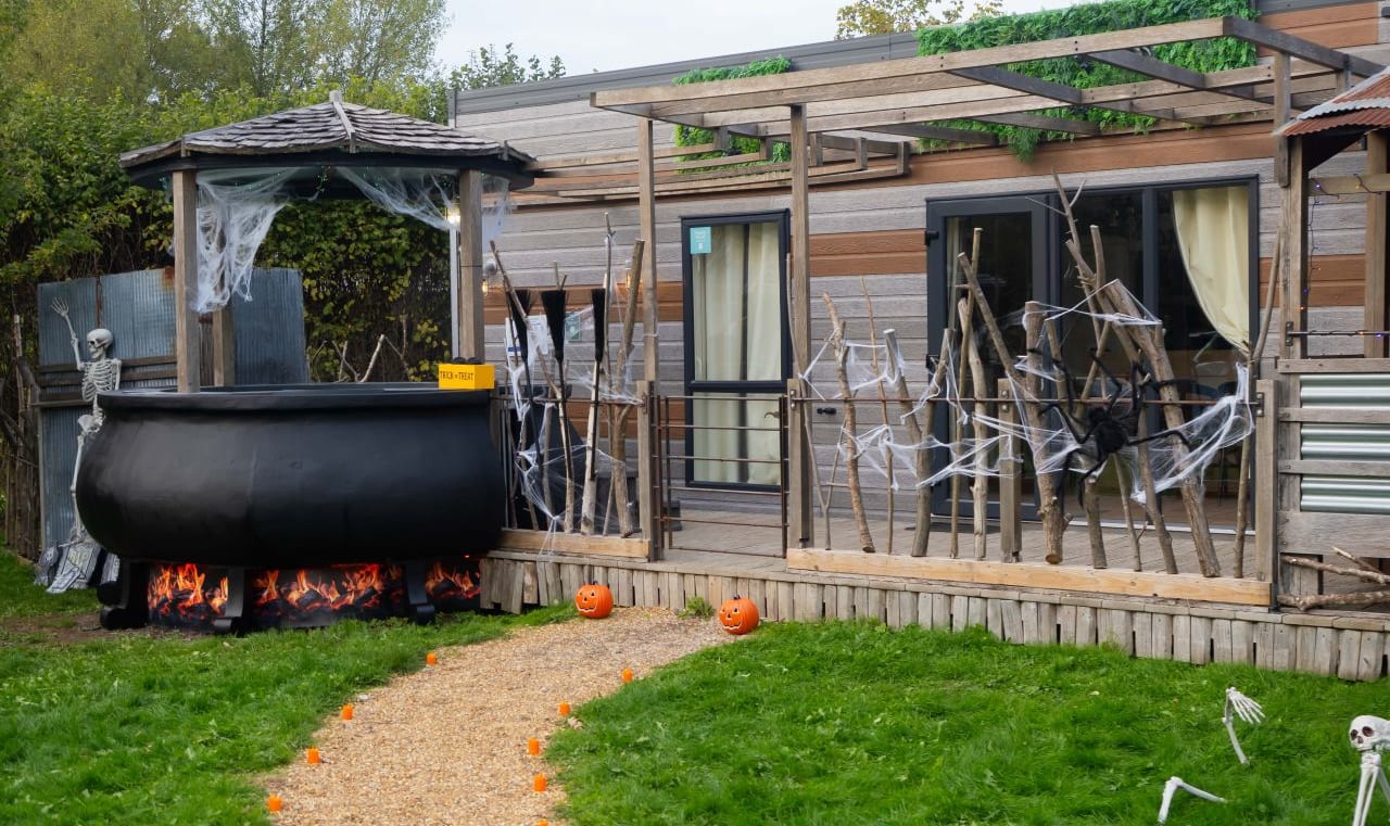 Knightwood - Hubble Bubble image