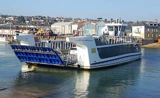 Isle of Wight: North to South image