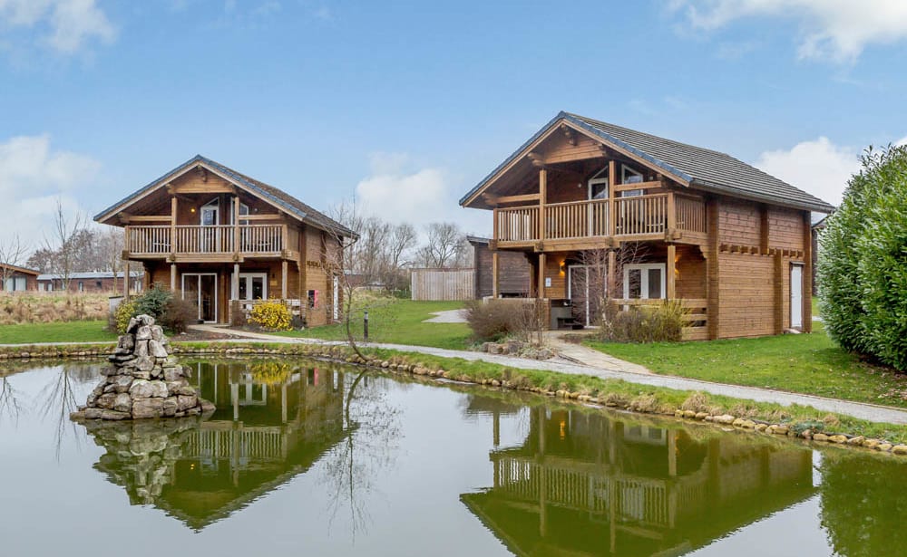 Woodland Lakes Lodges  - luxury lodge image