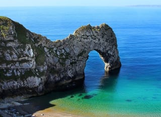 A image of Durdle Door on a sunny day. image