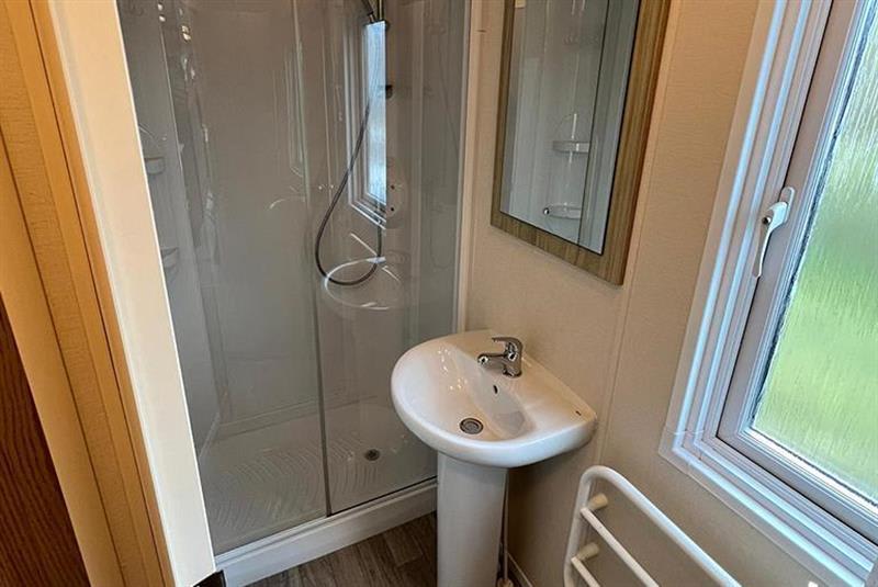 property gallery image 7