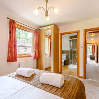 Comfortable double bed with pillows & linen included