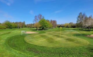 9 hole golf course image