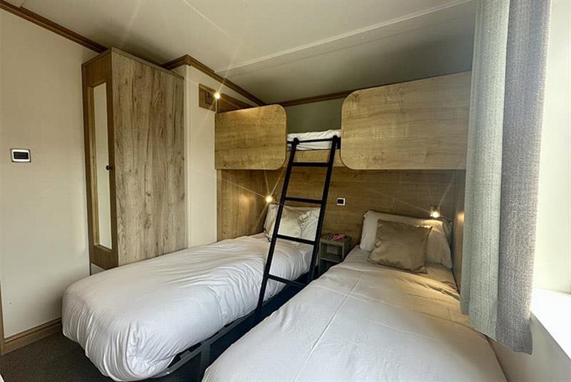 property gallery image 6