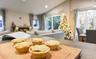 Seven Winter Warmer Weekends image