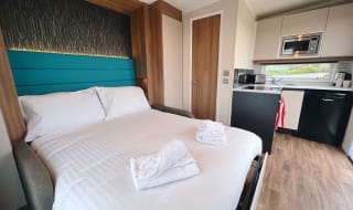Luxury Pod image