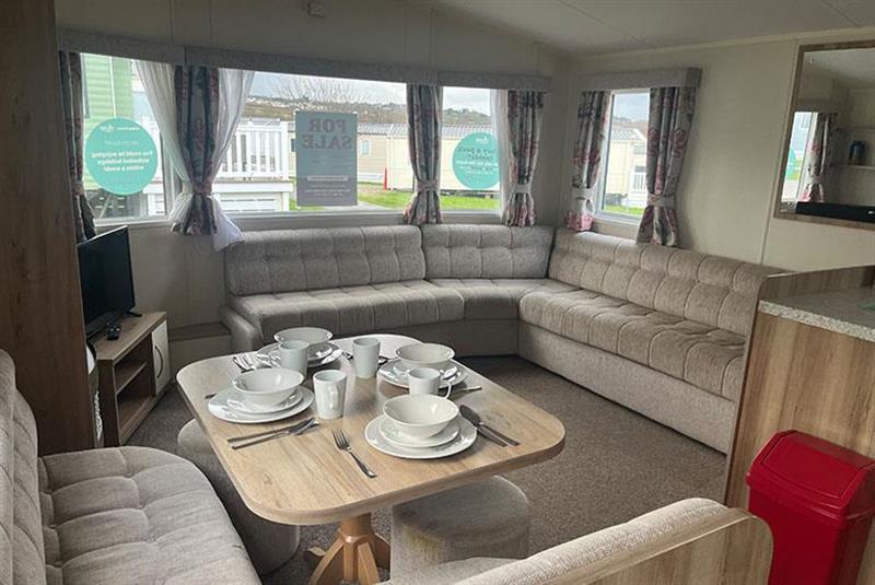 property gallery image 3