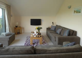 Clean and convenient lounge area