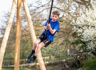 Robin Hill Country Park image