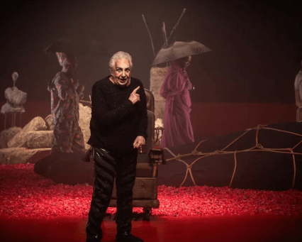 marco nanini atuando