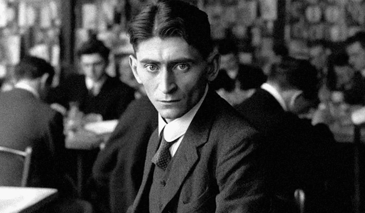 How to Read Franz Kafka Books in the Right Order