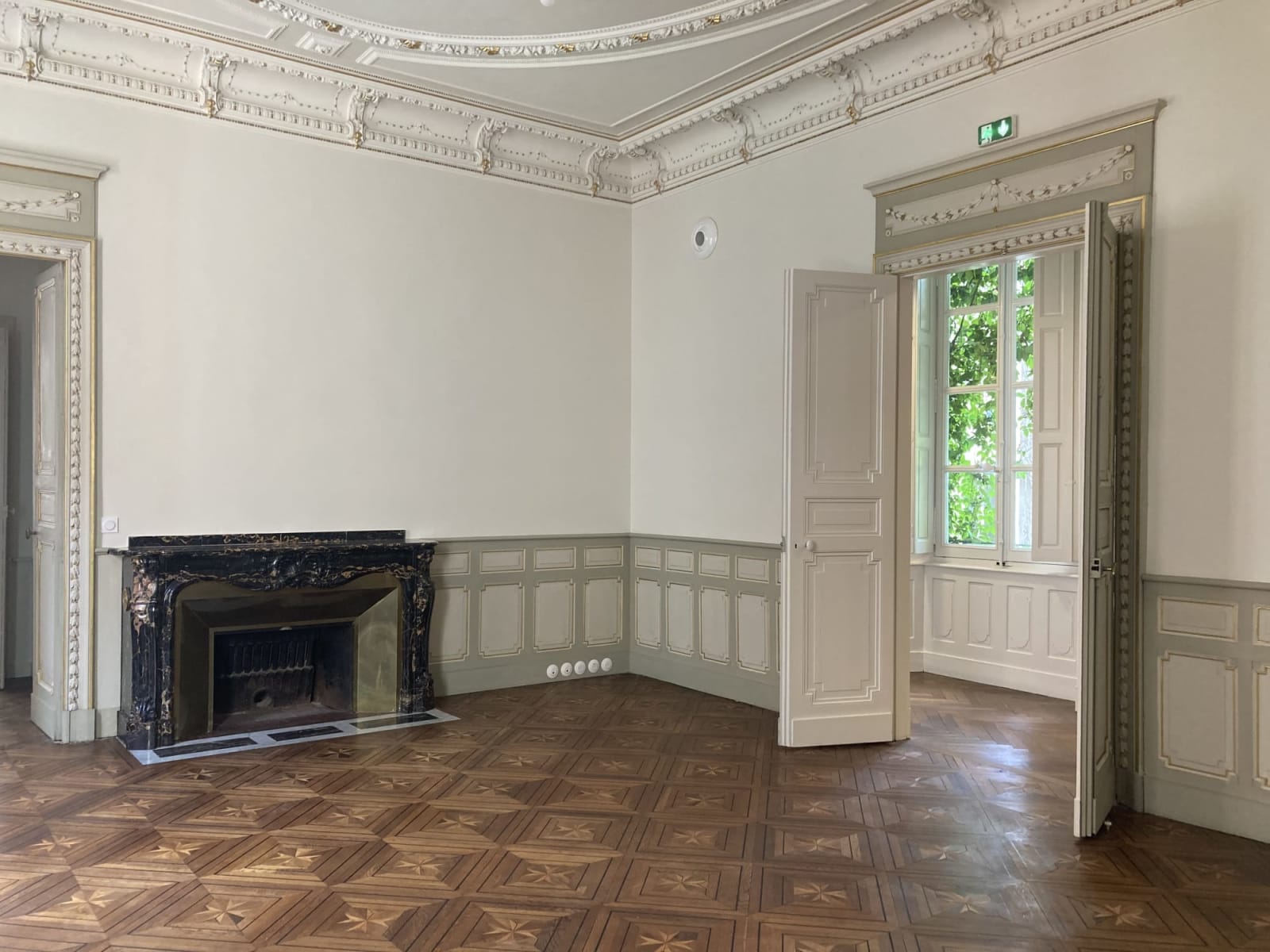 Clémence Isaure - Image 1