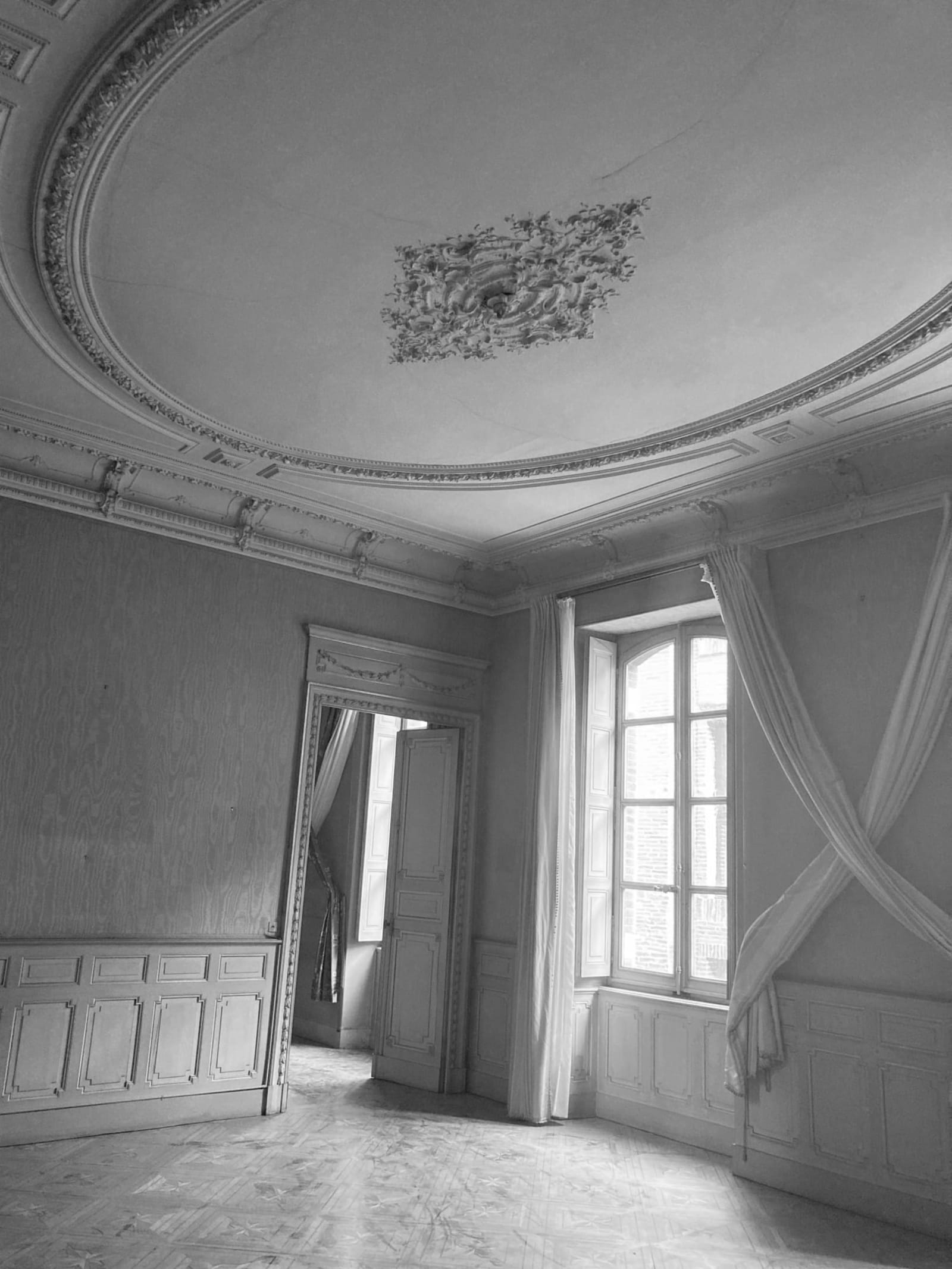 Clémence Isaure - Image 4